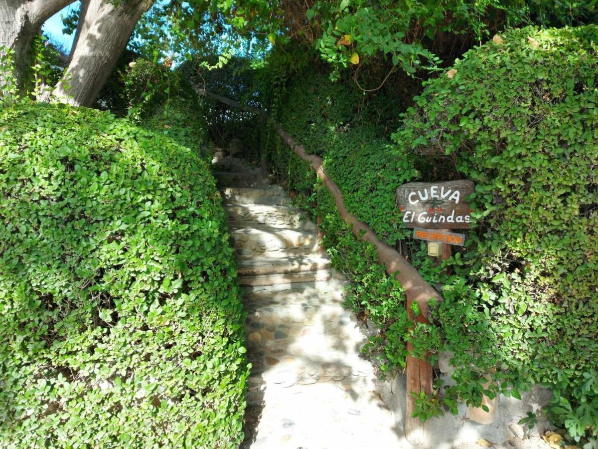 Cueva El Guindas บาซา ภายนอก รูปภาพ